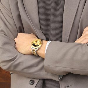 ساعت ورساچه مردانه کنتوری سیلور گلد Versace VEQU01423